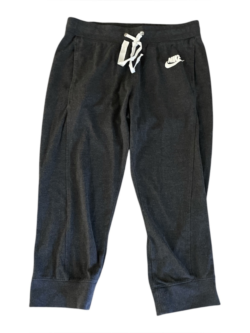 Nike charcoal gray & white Capri sweatpants